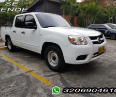Mazda BT-50 2013, Manual, 2,2 litres - Medellín - 2