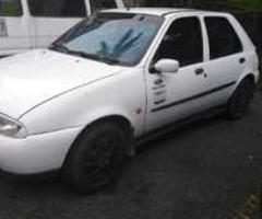 Ford Fiesta 1997, Manual, 1,2 litres - Medellín - 3